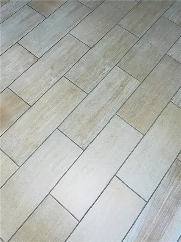 WOOD LOOK TILE FLOORS!