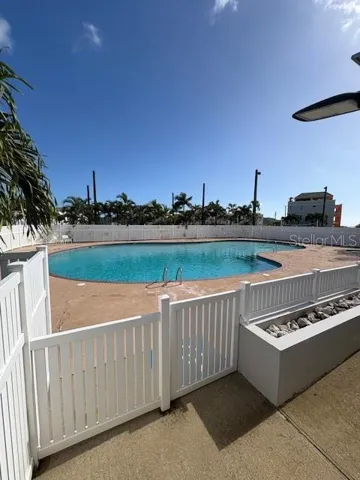 condo pool