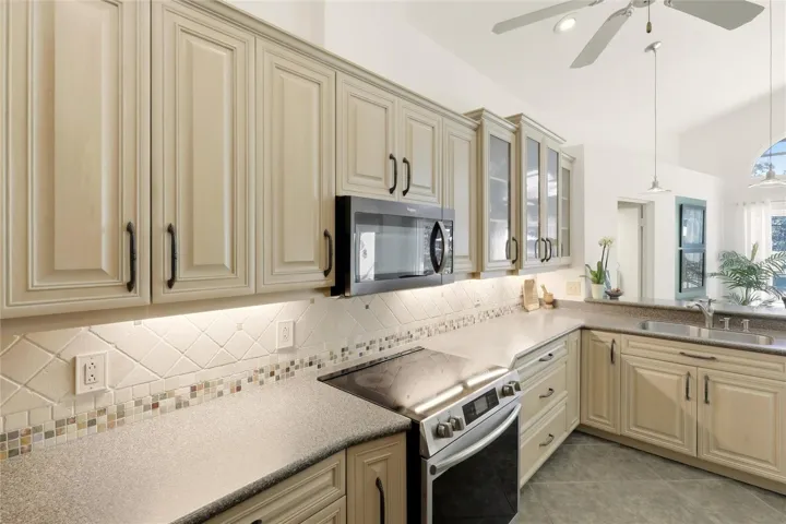 Gourmet Kitchen