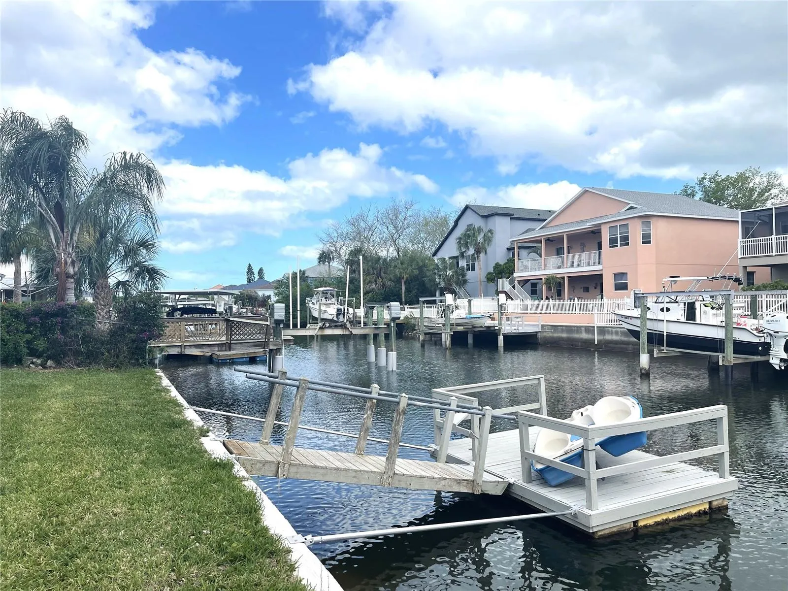 waterfront canaL