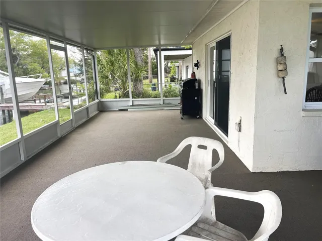 view of lanai off diningroom