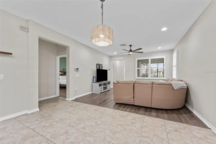 Dining / Living Room