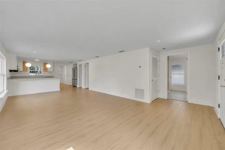 Living Room/ Kitchen Combo