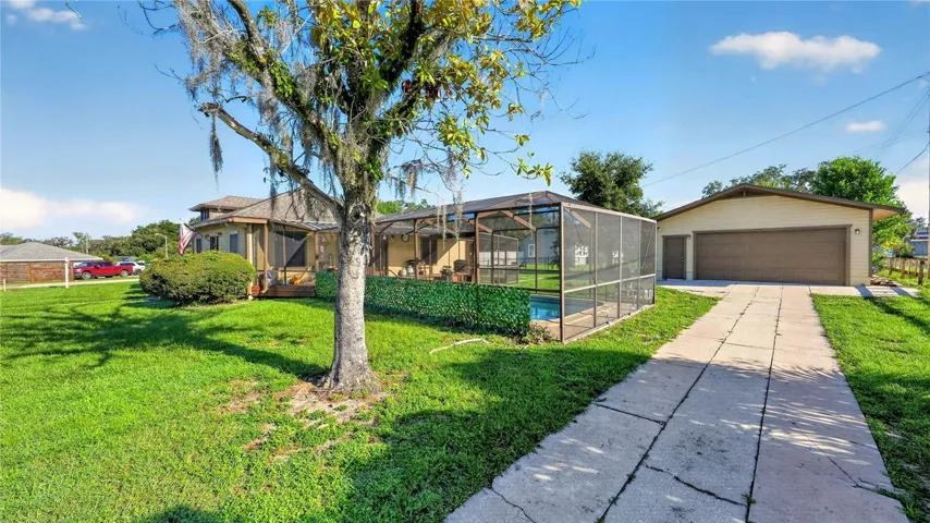 Driveway with Garage and Pool