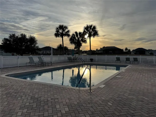 Meadows pool