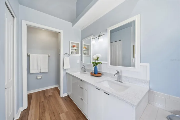 Dual Sinks in Primary Bathroom