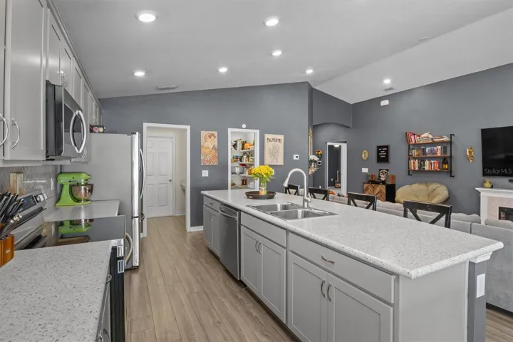 Stainless steel appliances do convey