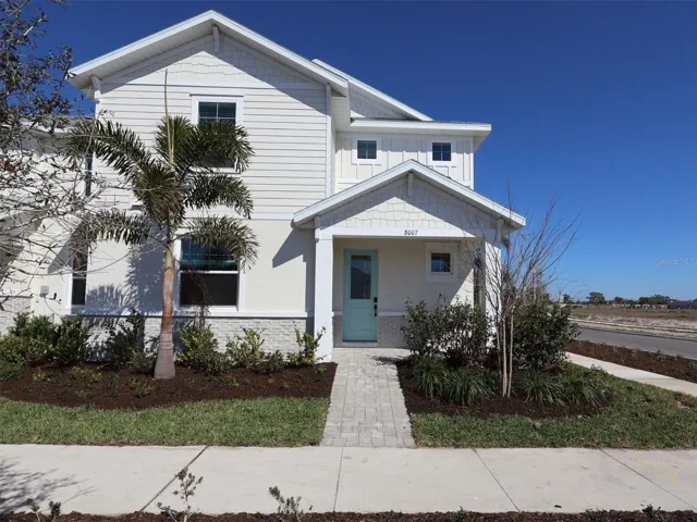 8007 Seaflower Pkwy, Bradenton, FL 34210