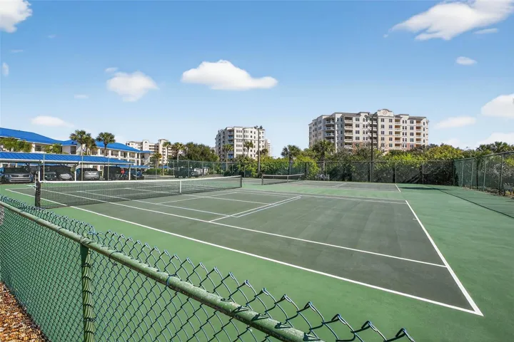 Tennis Cpourts