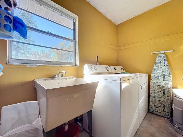 Laundry Room in Garage