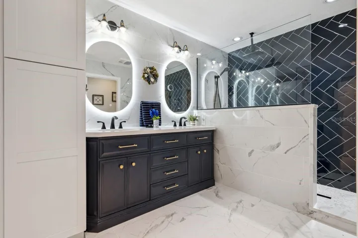 Primary Bath is updated to perfection