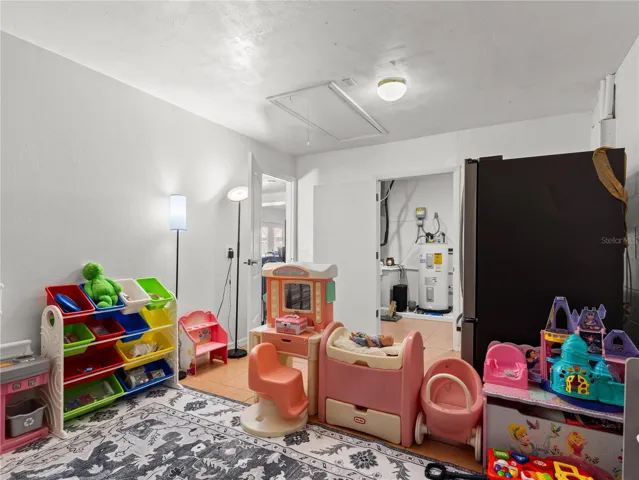FLEX SPACE/ PLAYROOM