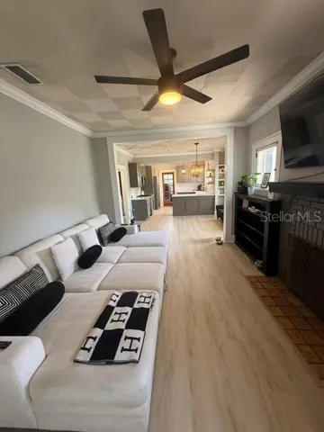 New Floors/living