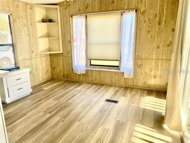 LIVING ROOM -- NOW CHECK OUT THE POSSIBILITIES !!