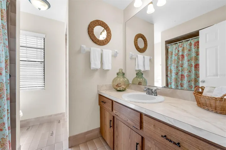 Bathroom #3. 8'10