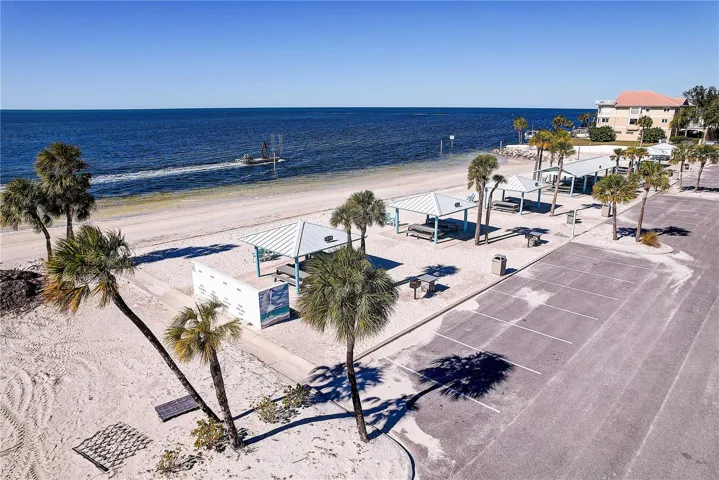 Gulf Harbor Beach Club