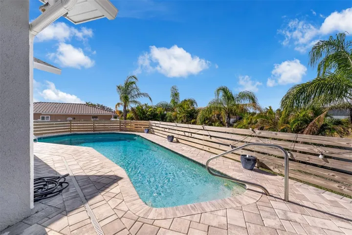 Pool is 6 foot deep. size = 264.0 or 22 feet in length or diameter. Saltwater pool