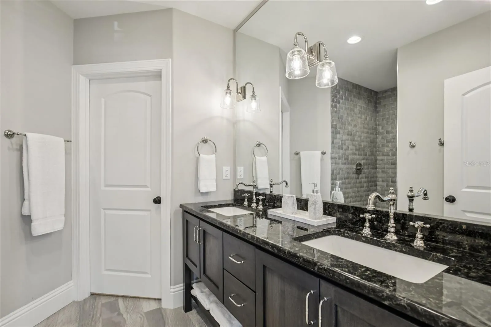 Guest bathroom upstairs
