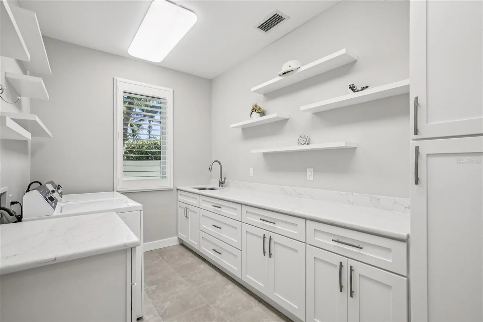 Launry room