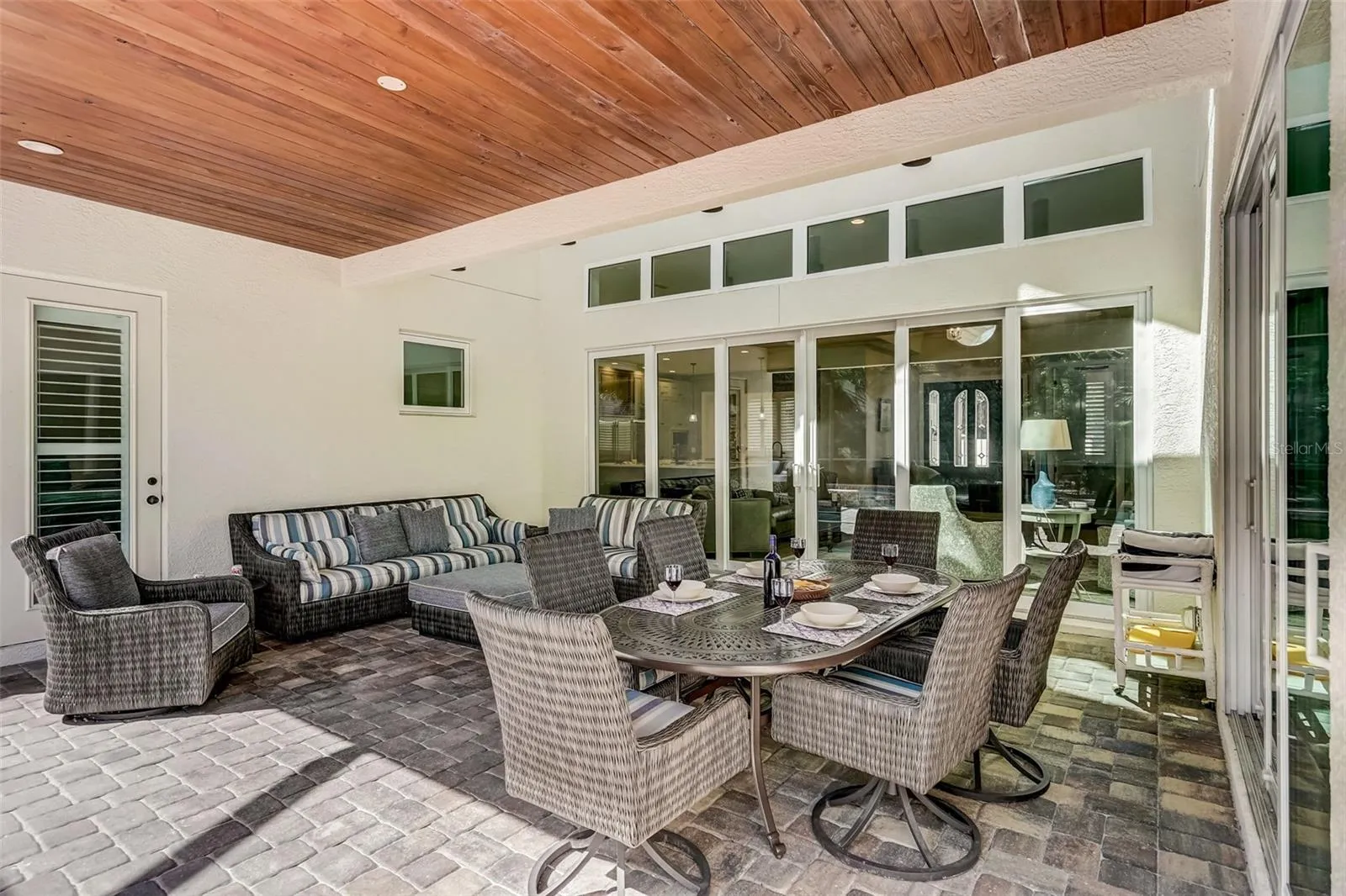 Covered lanai