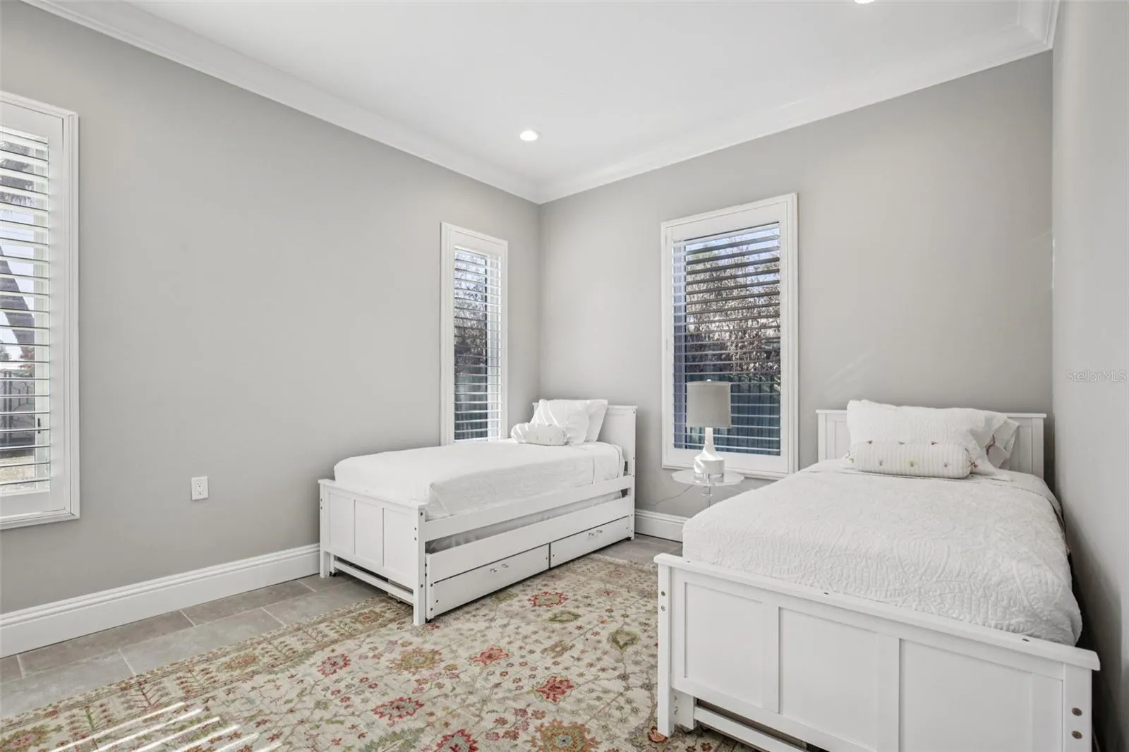 Guest bedroom