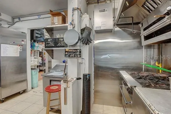 Commercial Kitchen