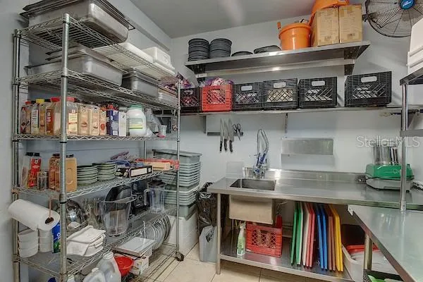 Commercial Kitchen