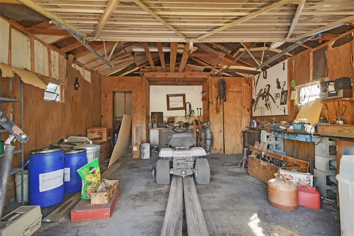 inside Shed/workshop