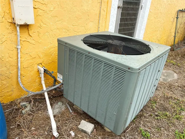 AC