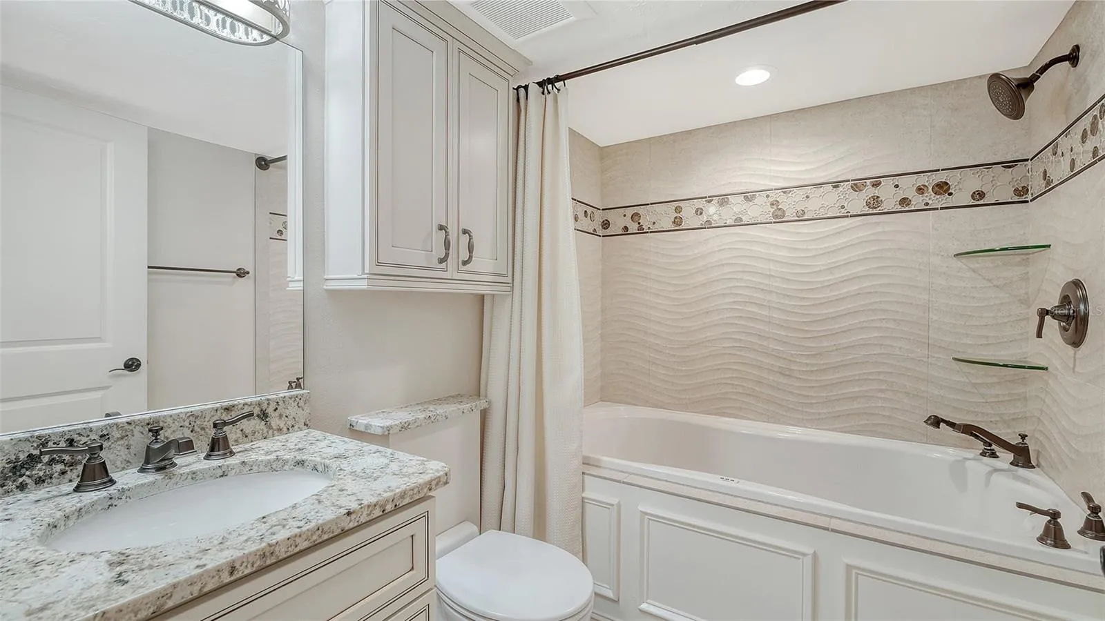 Guest Bathroom Spa Tub