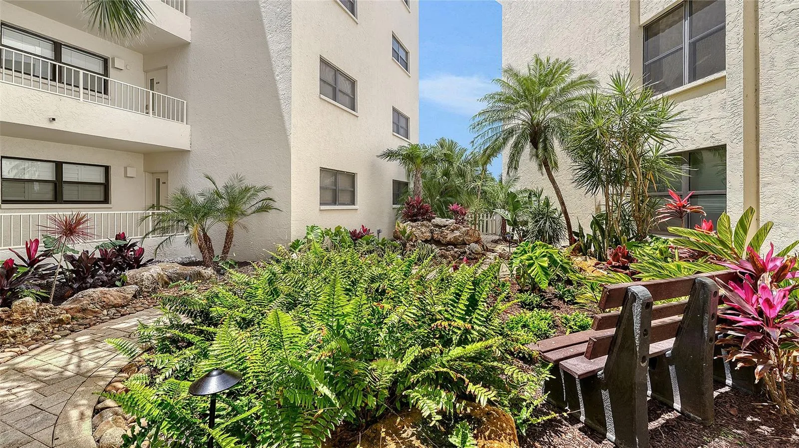 Garden Pathway to the Beach!