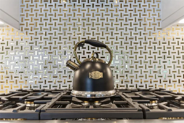 Stove and backsplash Kitchen