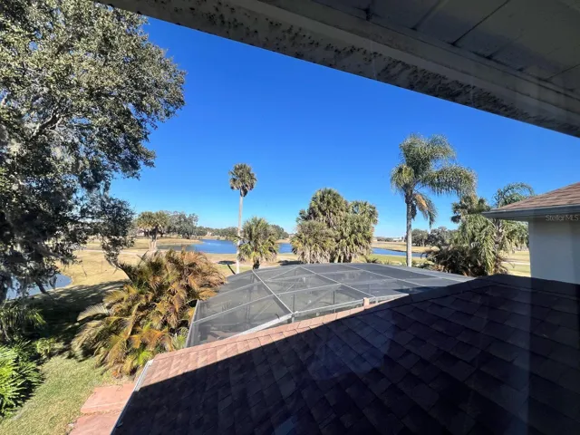 upstairs view to the golf and pond.
