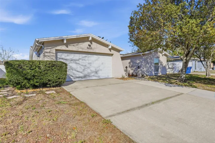 EXTRA WIDE AND EXTRA LONG DRIVEWAY FOR EXTRA PARKING