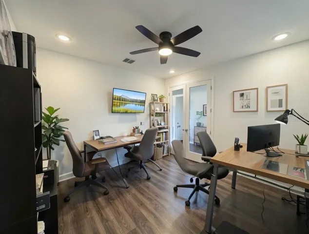 Virtually staged