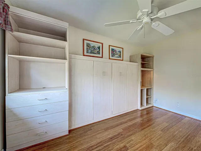 Murphy Bed closed