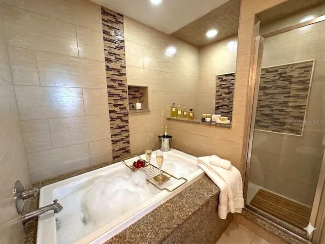 Ensuite: Relax After A Long Grinding Day