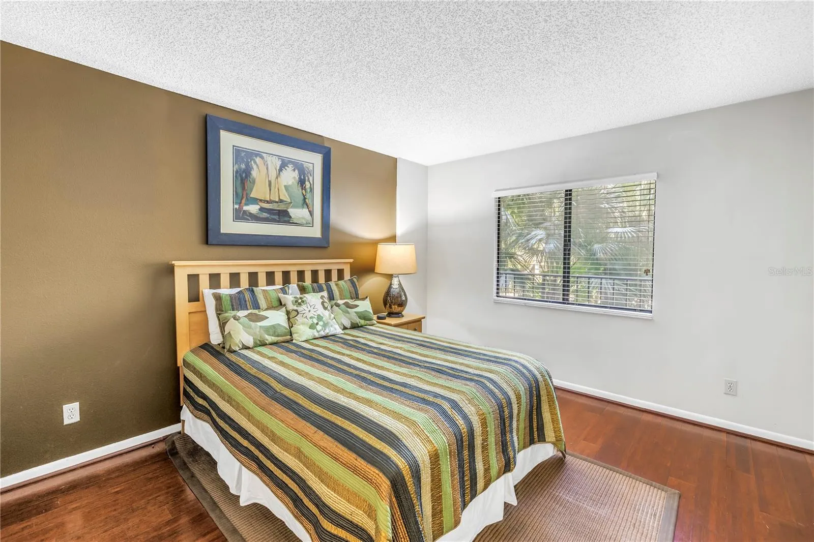 1st bedroom