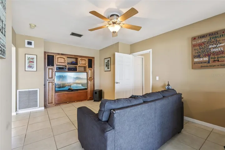 Bonus Room