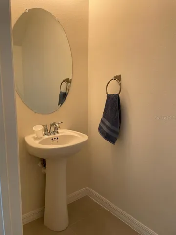 1170