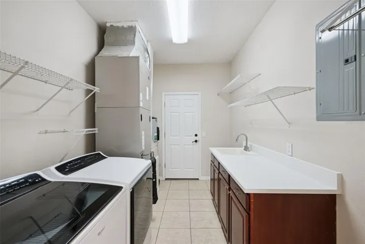 Downstairs Laundry Room