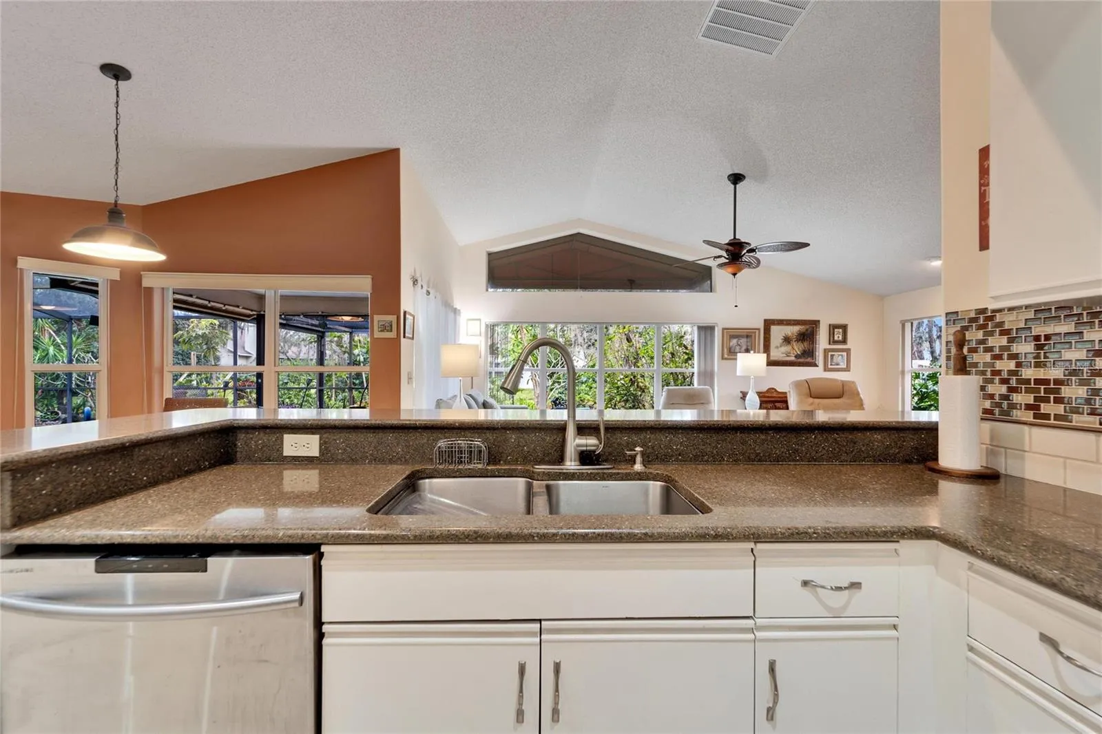 2913 Aston Ave, Plant City, Florida 33566 — photo 14