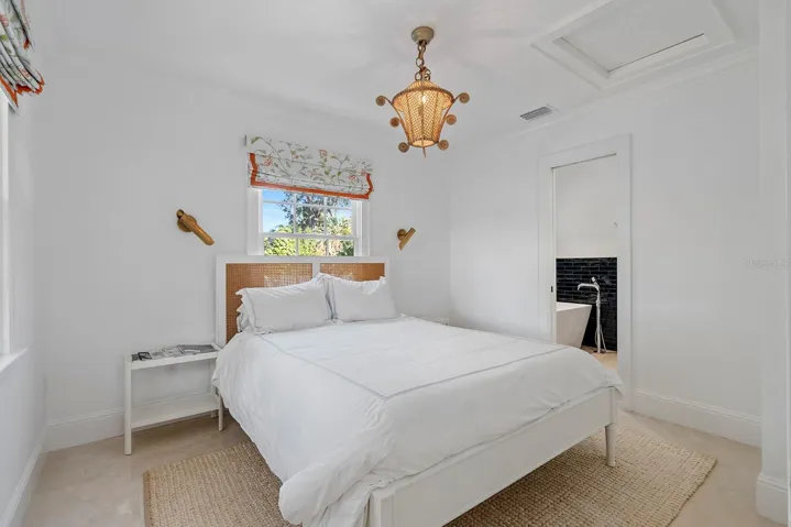 Bedroom 2 Suite