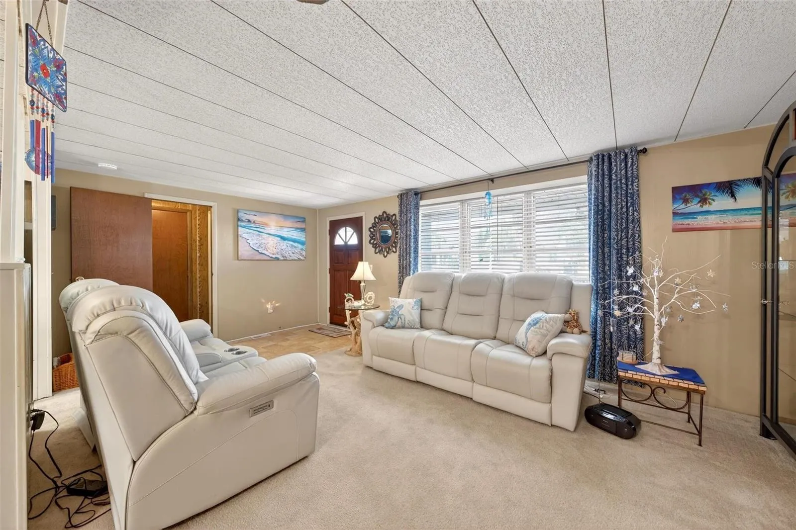Entryway into living room