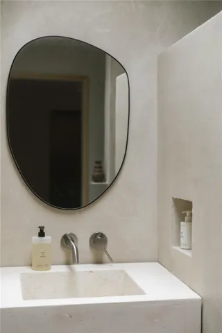 1170