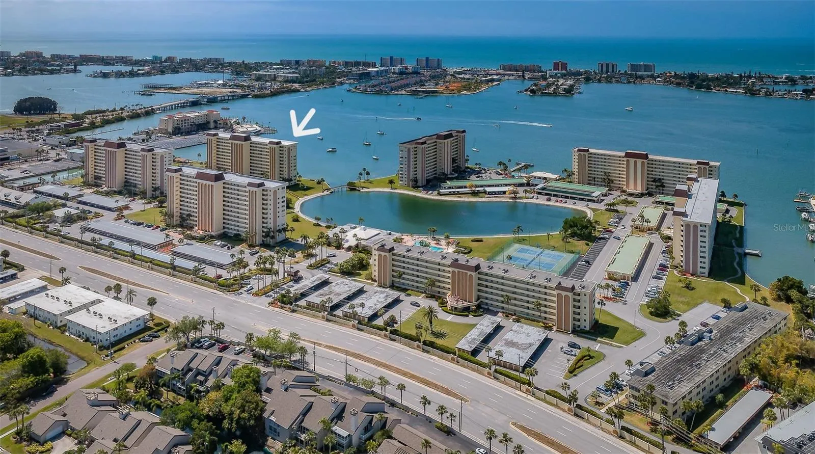 Welcome home to Sea Towers-Concord Building