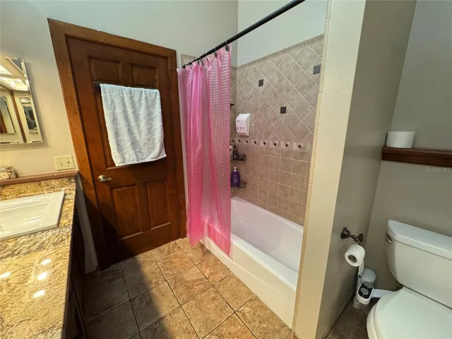 2nd Bathroom