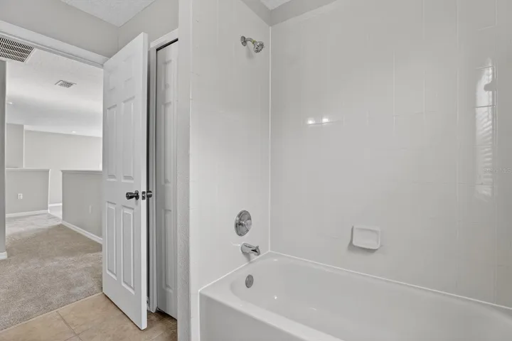 Bathroom 2 (upstairs)