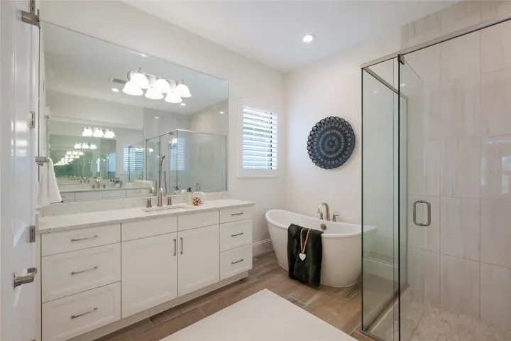 Primary en suite