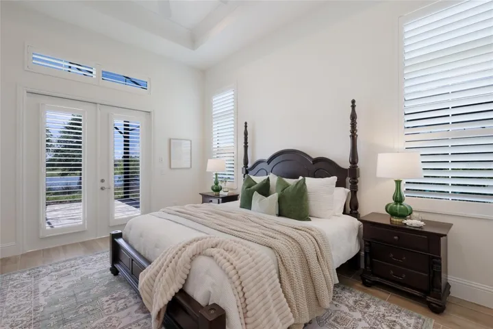 Primary suite with double door access to lanai